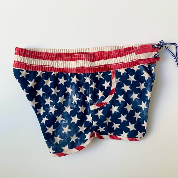 Buc-ee's Red White and Blue Stars and Striped Mini Shorts Women's size XS NWT - Picture 7 of 11